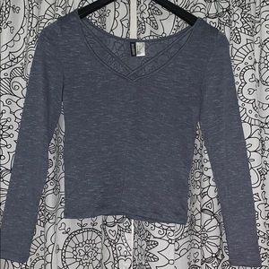 H&M long sleeve top😊